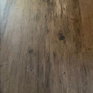 Meet your Posher, Santos